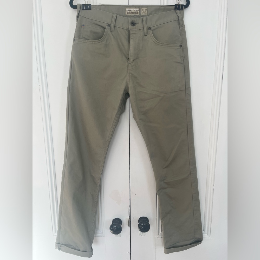 Men’s Patagonia tan pants 31x32